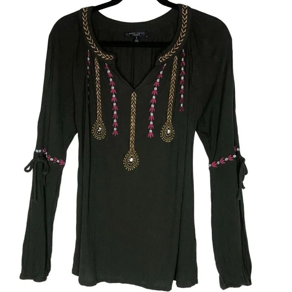 Romeo + Juliet Couture Olive Green Embroidered Top, Boho, FairyGrunge